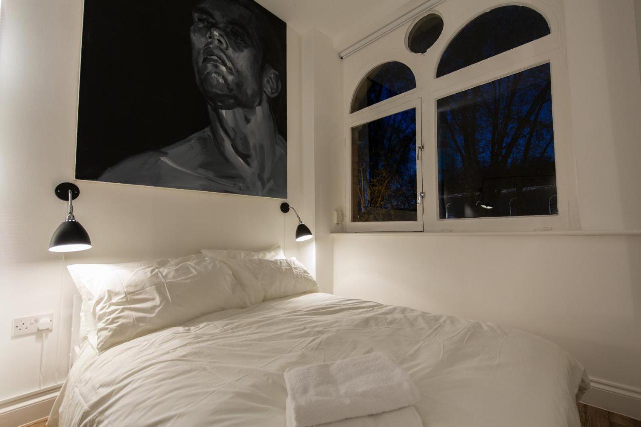 St. Lukes View, Shoreditch, By The Design Traveller London Exterior photo
